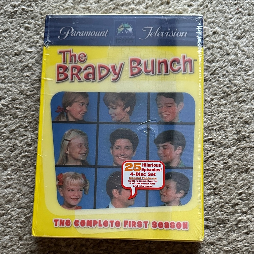 The Brady Bunch Complete First Season DVD Set